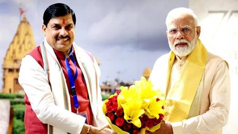 प्रधानमंत्री नरेन्द्र मोदी से मिले सीएम डॉ. मोहन यादव, कहा- मध्य प्रदेश टीम इंडिया की भावना से विकास पथ पर अग्रसर