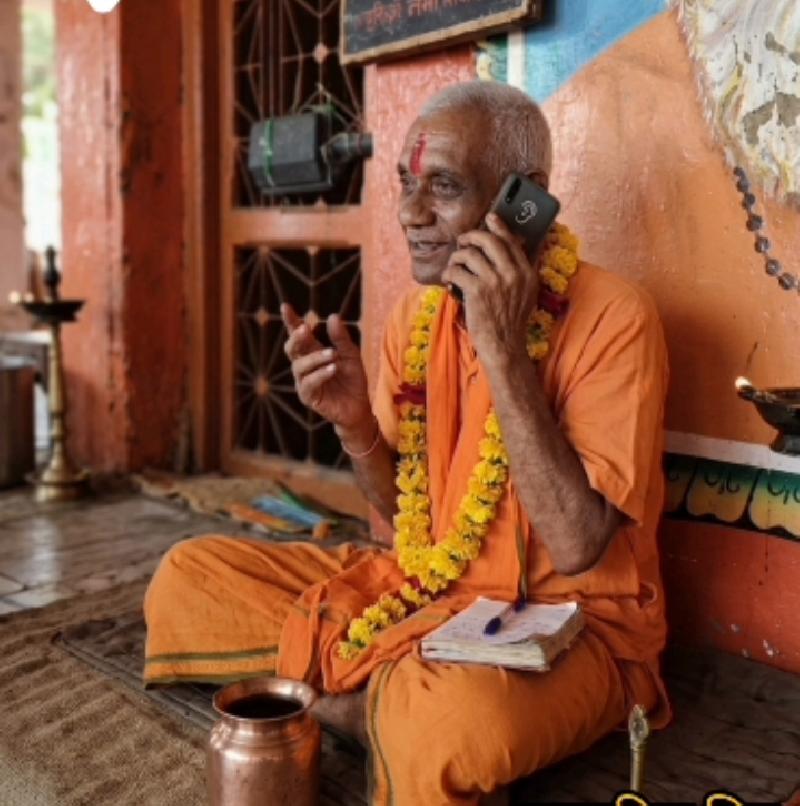 120 किमी दूर तिलस्वां महादेव में मिले संत कन्हैयालाल, 12 घंटे तक गुमशुदगी बनी रही रहस्य, आस्था बनाम तर्क की बहस तेज