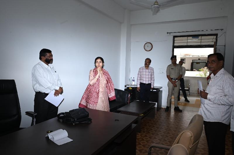 देश: